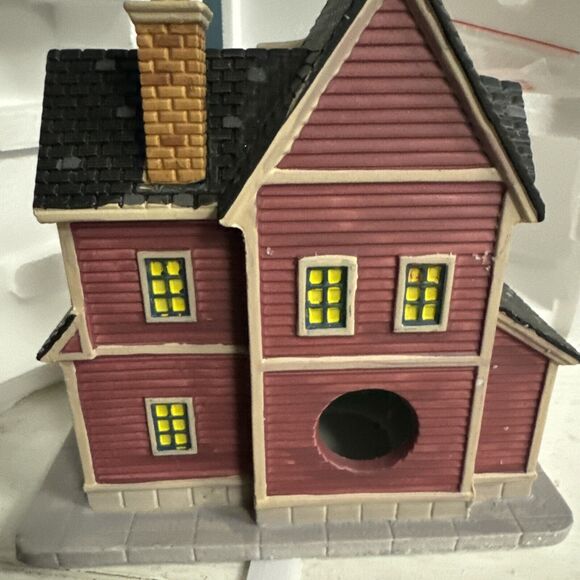 Lemax 25392 OLD TOWN ARTISANS GALLERY & SHOP Christmas Building Retired - Picture 4 of 6